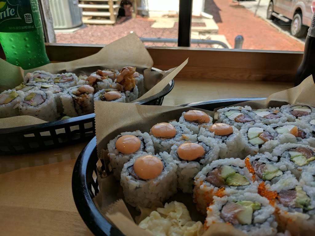 Bon Bon Sushi | restaurant | 22 N Darlington St, West Chester, PA 19380, USA | 6106963069 OR +1 610-696-3069