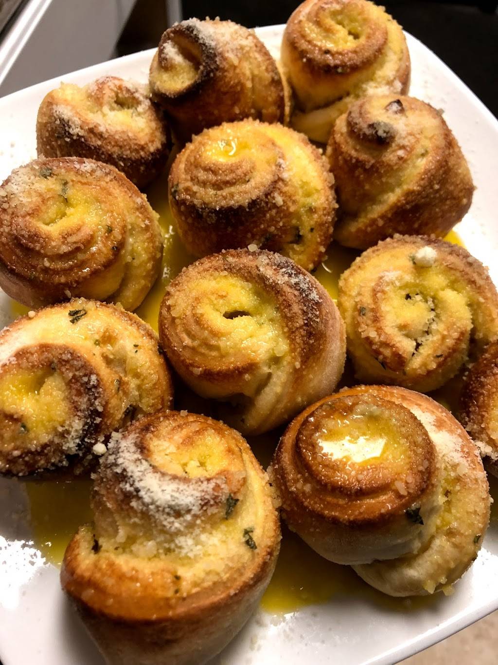 Pizza Station 826 | restaurant | 6824 NW 169th St, Hialeah, FL 33015, USA | 3056988888 OR +1 305-698-8888