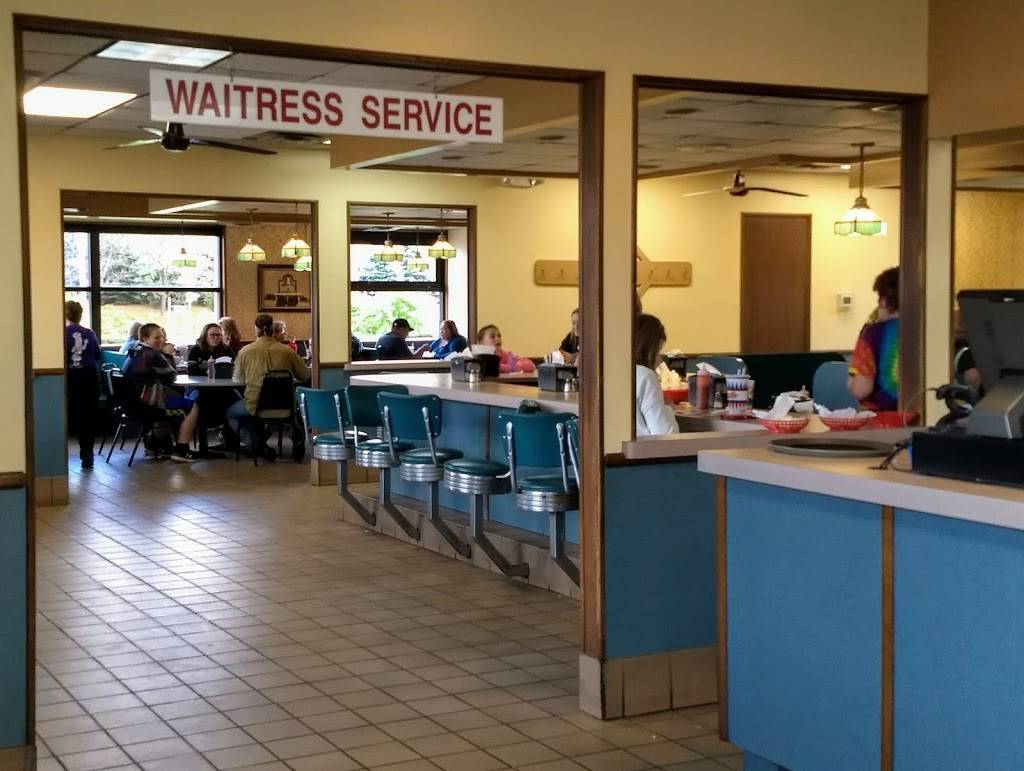 Brighton Hot Dog Shoppe | restaurant | 1308 US-19, Mars, PA 16046, USA | 7247726700 OR +1 724-772-6700