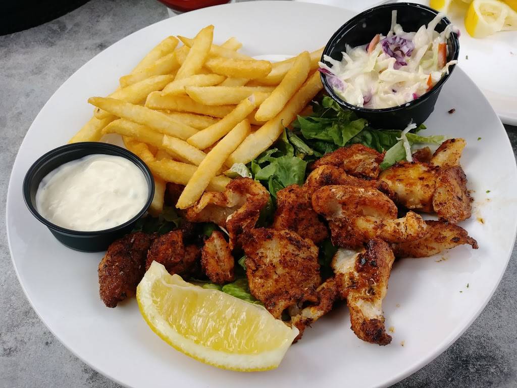 Nauti Parrot Dock Bar | restaurant | 19001 San Carlos Blvd, Fort Myers Beach, FL 33931, USA | 2393145667 OR +1 239-314-5667