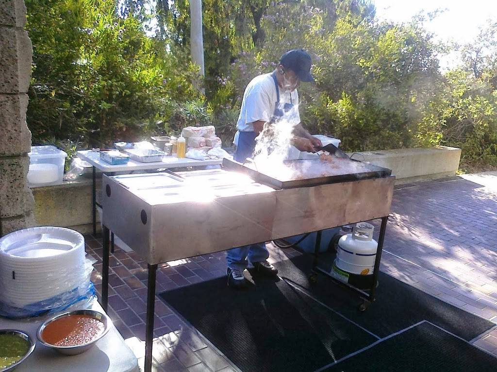 Tacos Guzman | restaurant | 15480 Arrow Hwy, Baldwin Park, CA 91706, USA | 6264075781 OR +1 626-407-5781