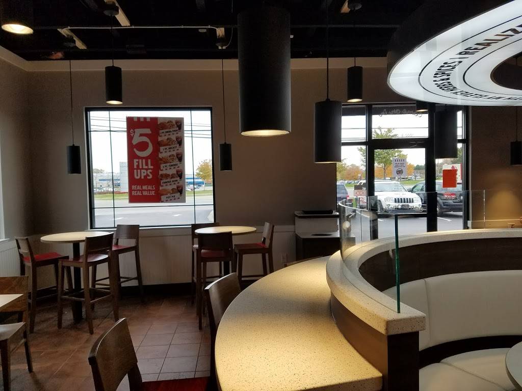 KFC | restaurant | 1000 S Opdyke Rd, Pontiac, MI 48341, USA | 2484560526 OR +1 248-456-0526