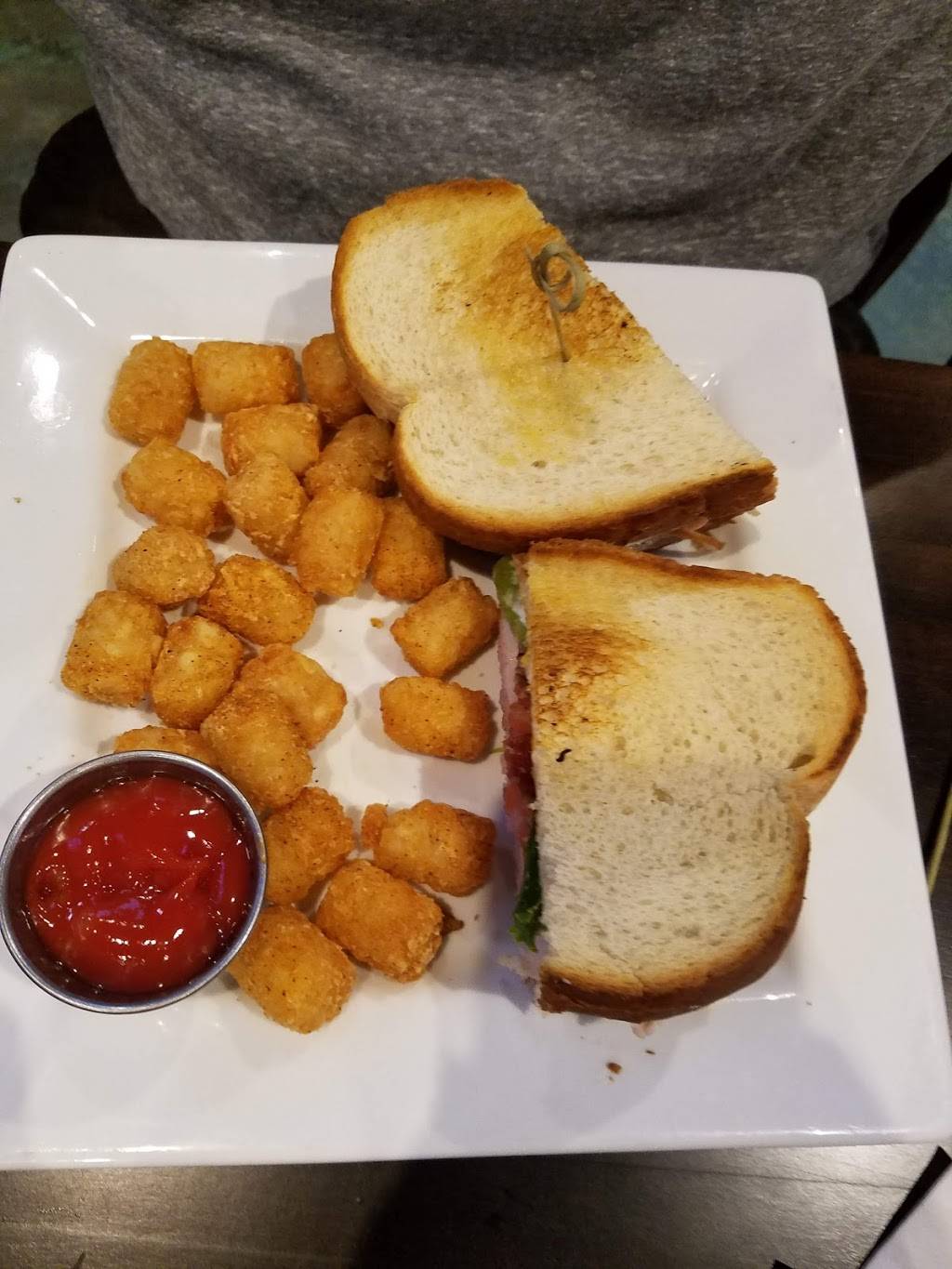 Sidelines Grille - Hickory Flat | restaurant | 6199 Hickory Flat Hwy, Canton, GA 30115, USA | 7702137976 OR +1 770-213-7976