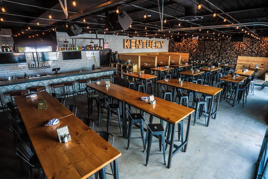 Kentucky Bourbon & BBQ | restaurant | 103 King St N, Waterloo, ON N2J 2X5, Canada | 5199548885 OR +1 519-954-8885