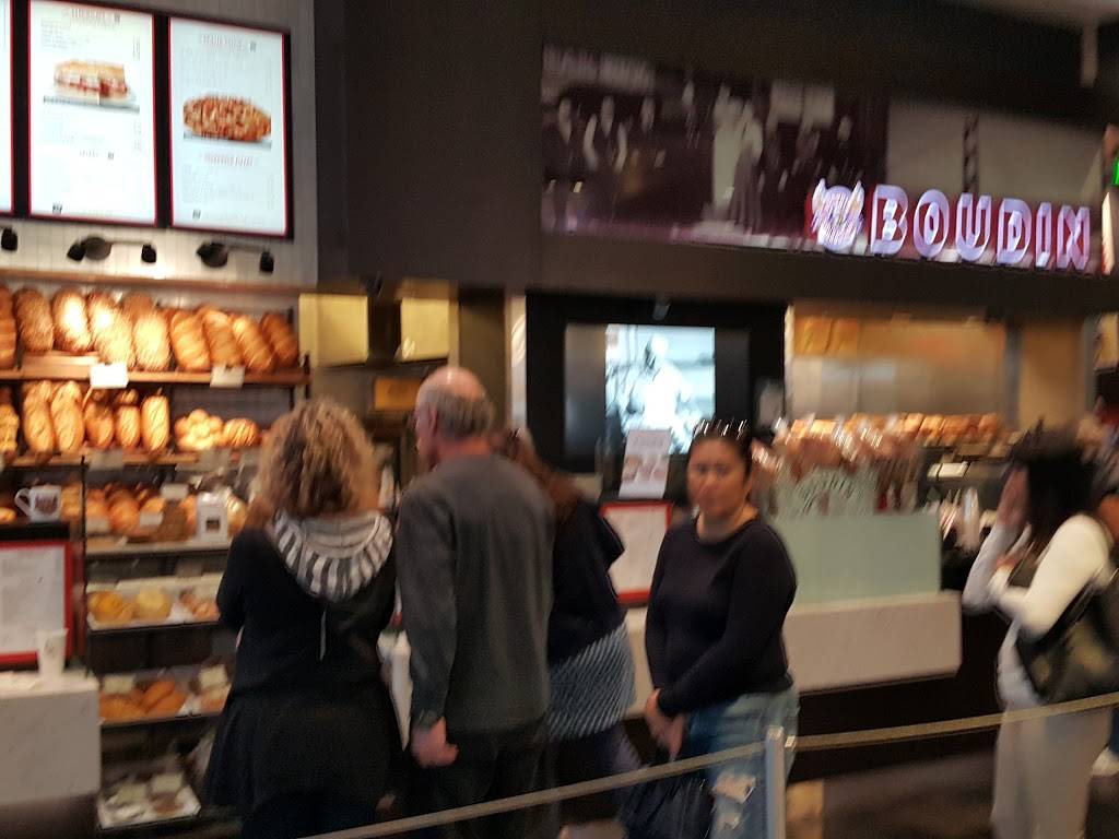 Boudin Bakery Cafe | bakery | Valley Fair, 2855 Stevens Creek Blvd #2451, Santa Clara, CA 95050, USA | 4082494101 OR +1 408-249-4101