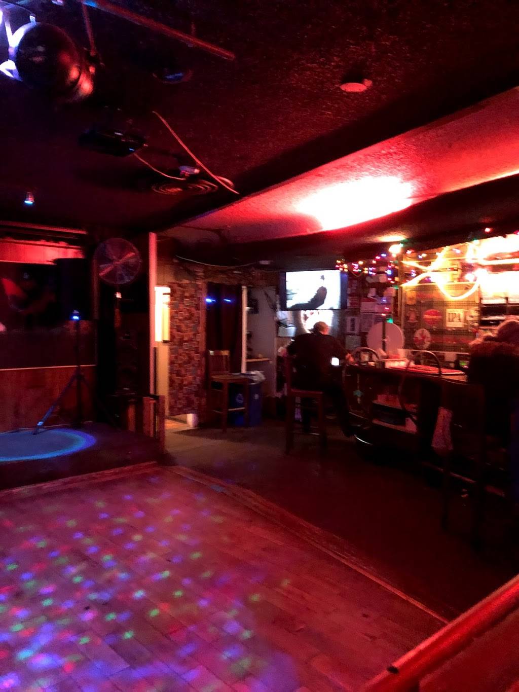 Little Red Hen | night club | 7115 Woodlawn Ave NE, Seattle, WA 98115, USA | 2065221168 OR +1 206-522-1168