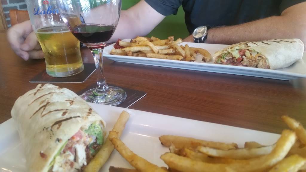 Gators Tail Sports Shack & Grill | restaurant | 970 Franklin Blvd, Cambridge, ON N1R 8R3, Canada | 5196209800 OR +1 519-620-9800