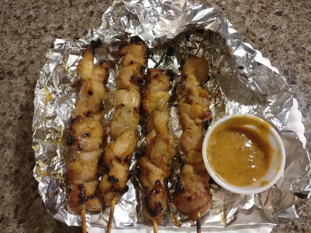 Zume Asian Cuisine | restaurant | 15470 Andrews Dr #22B, Denver, CO 80239, USA | 3033078798 OR +1 303-307-8798