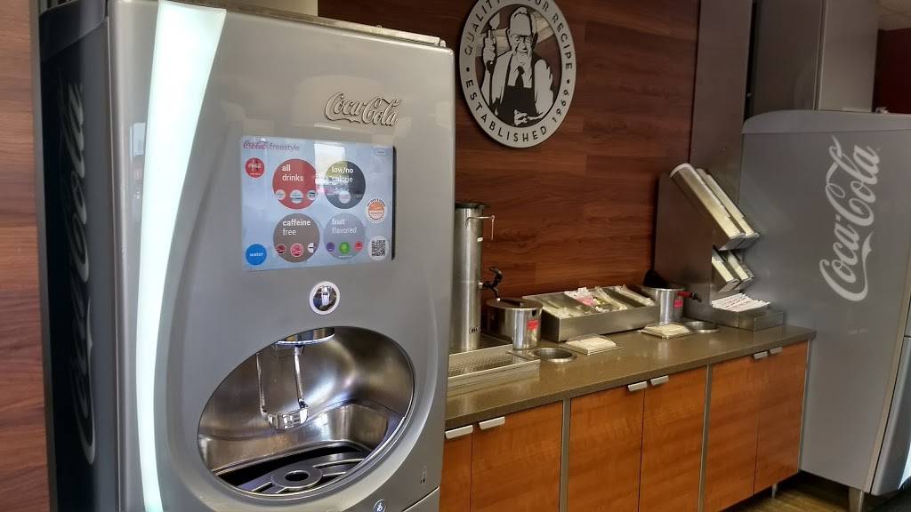 Wendys | restaurant | 1420 S, 75th St, Downers Grove, IL 60516, USA | 6309603897 OR +1 630-960-3897