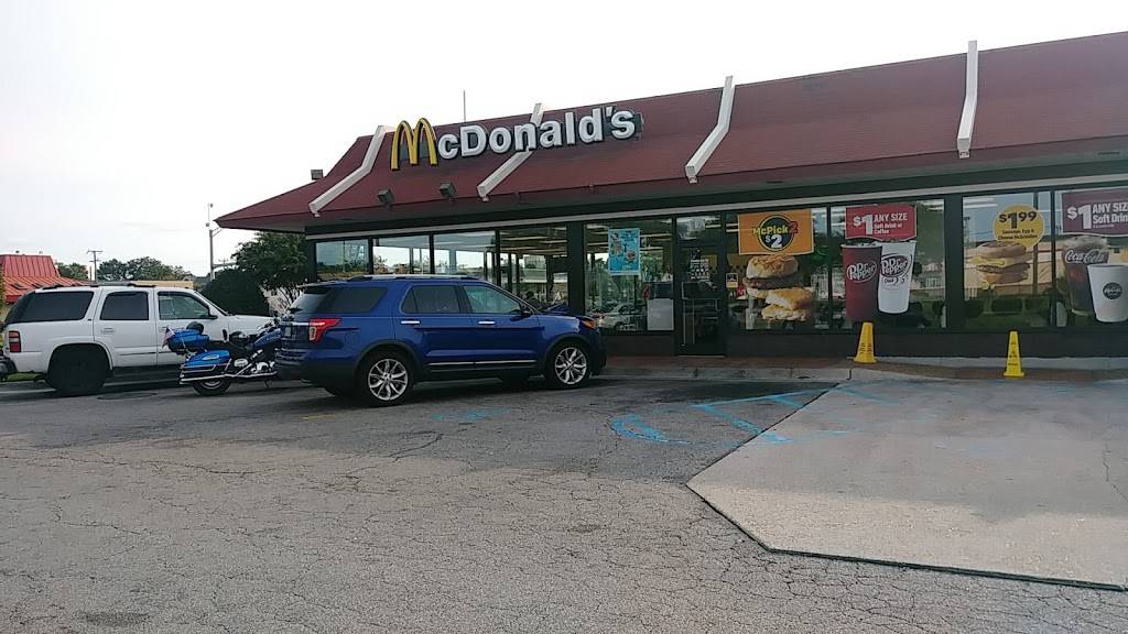 McDonalds | cafe | 801 London Blvd, Portsmouth, VA 23704, USA | 7573937945 OR +1 757-393-7945