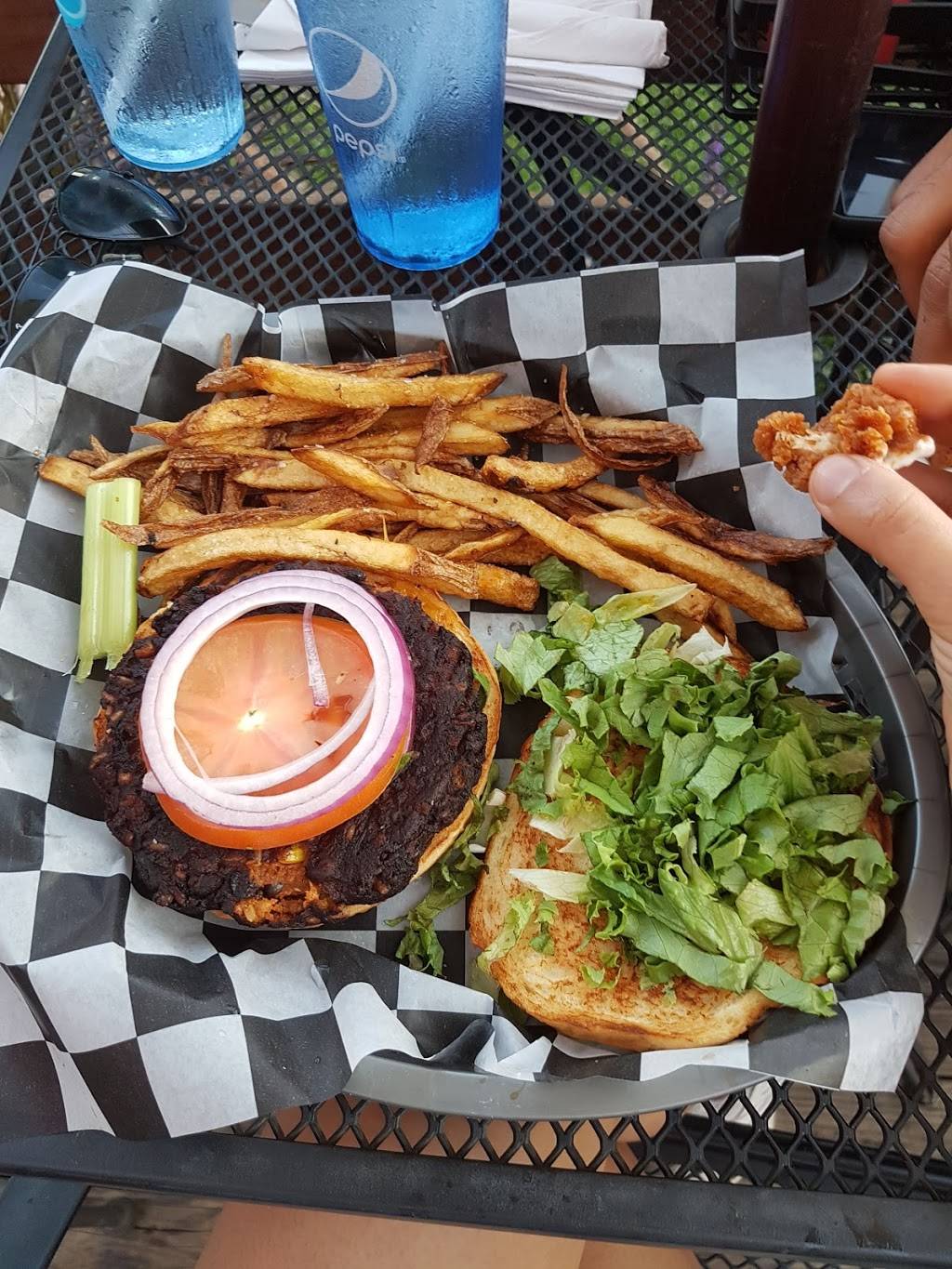 Village Tavern | restaurant | 137 Center St, Geneseo, NY 14454, USA | 5854479151 OR +1 585-447-9151