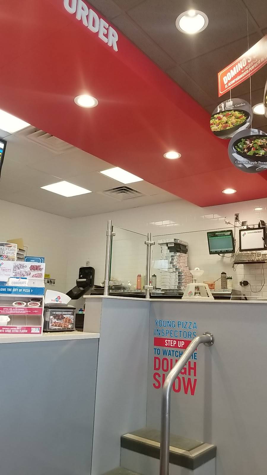 Dominos Pizza | meal delivery | 58 W 9th St, Oswego, NY 13126, USA | 3153437250 OR +1 315-343-7250