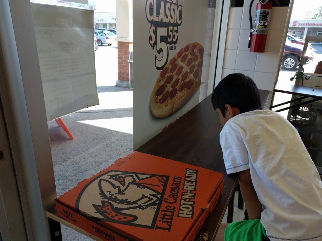 Little Caesars Pizza | meal takeaway | 128 Queen St S, Mississauga, ON L5M 1K8, Canada | 9059977975 OR +1 905-997-7975