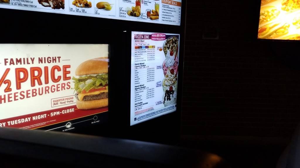 Sonic Drive-In | restaurant | 3105 US-90, Gautier, MS 39553, USA | 2284977060 OR +1 228-497-7060