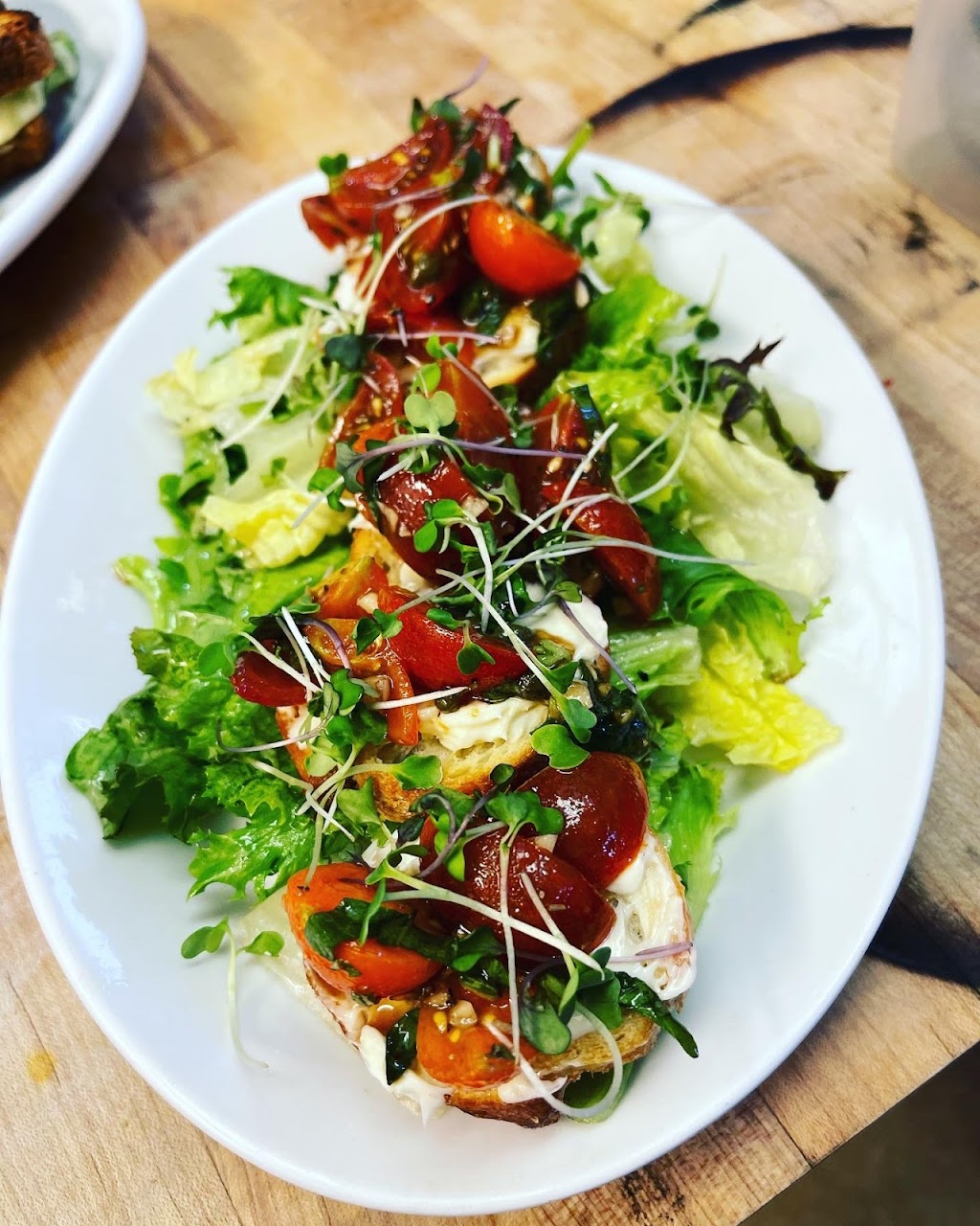 Laurens at The Buckhorn | restaurant | 14081 CA-128, Boonville, CA 95415, USA | 7078953869 OR +1 707-895-3869