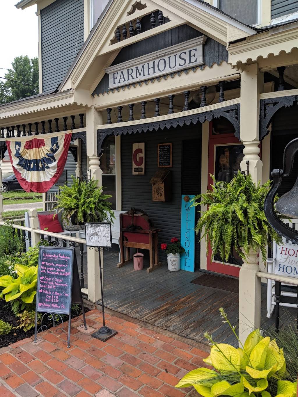 The Farmhouse | restaurant | 19049 Clayborn St, Metamora, IN 47030, USA | 7656472645 OR +1 765-647-2645