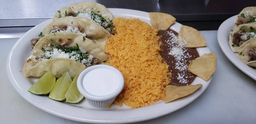 Alondras Cuisine | restaurant | 14 North St, Middletown, NY 10940, USA | 8452394795 OR +1 845-239-4795