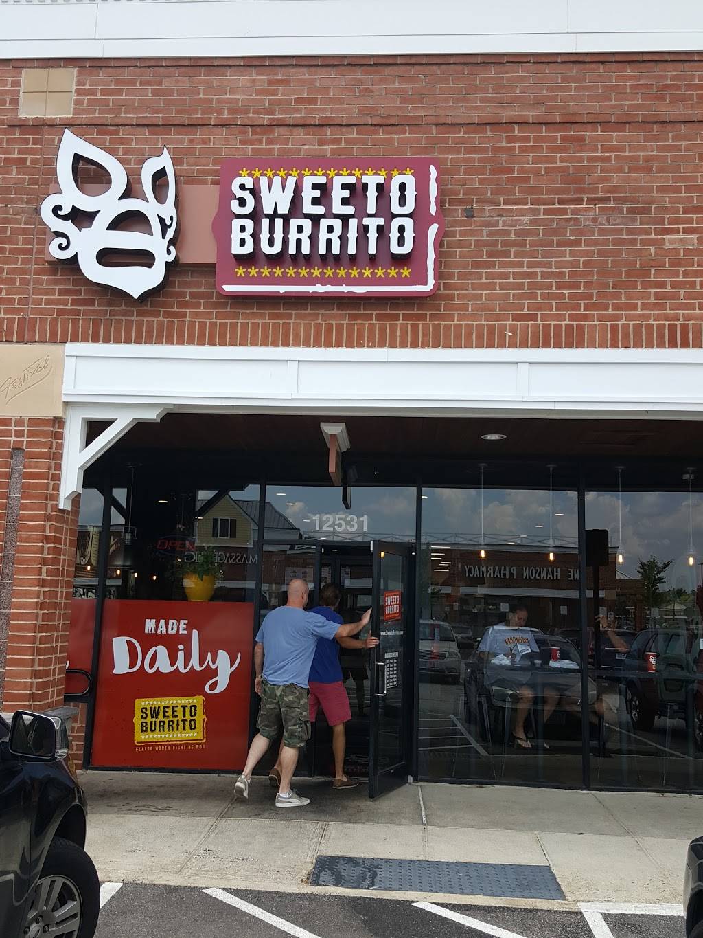 Sweeto Burrito | restaurant | 12531 Dillingham Square, Woodbridge, VA 22192, USA | 7037633516 OR +1 703-763-3516