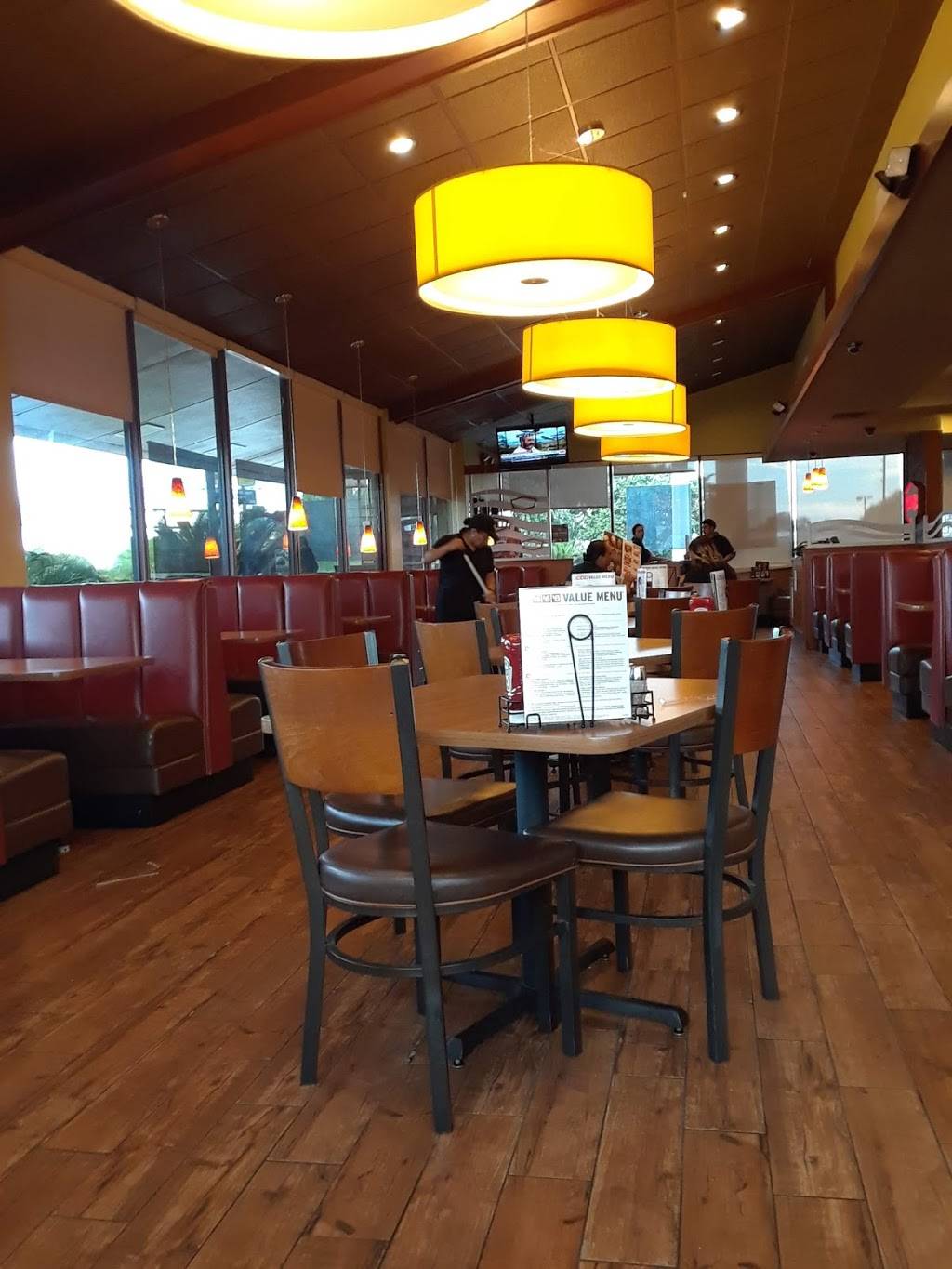 Dennys | restaurant | 11320 North Fwy, Houston, TX 77037, USA | 2814471748 OR +1 281-447-1748