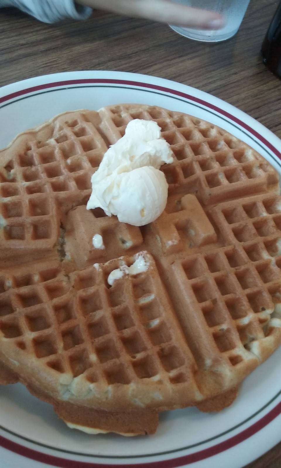 Huddle House | restaurant | 42 Asheville Hwy, Brevard, NC 28712, USA | 8288842726 OR +1 828-884-2726