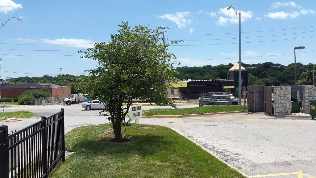 Smoothie King | meal delivery | 8825 State Line Rd, Kansas City, MO 64114, USA | 8163330404 OR +1 816-333-0404