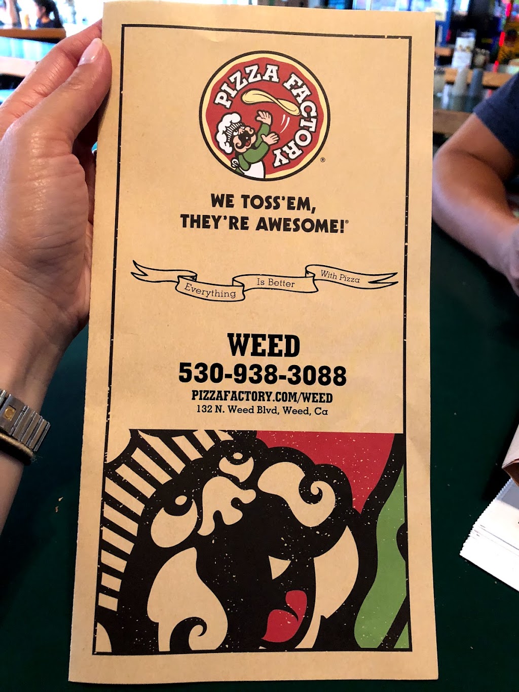 Pizza Factory | restaurant | 132 N Weed Blvd, Weed, CA 96094, USA | 5309383088 OR +1 530-938-3088