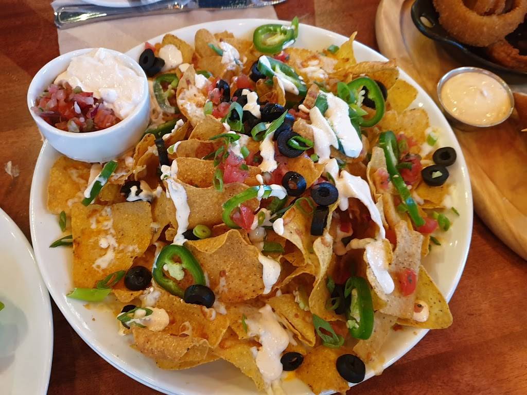 La Cage - Brasserie sportive | restaurant | 229 Boul des Grives, Gatineau, QC J9A 0C7, Canada | 8197702243 OR +1 819-770-2243