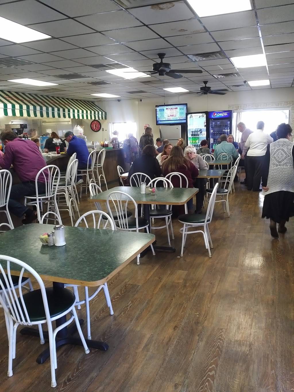 Shady Rest Family Restaurant | restaurant | 477 S Georgetown Hwy, Johnsonville, SC 29555, USA | 8433863667 OR +1 843-386-3667