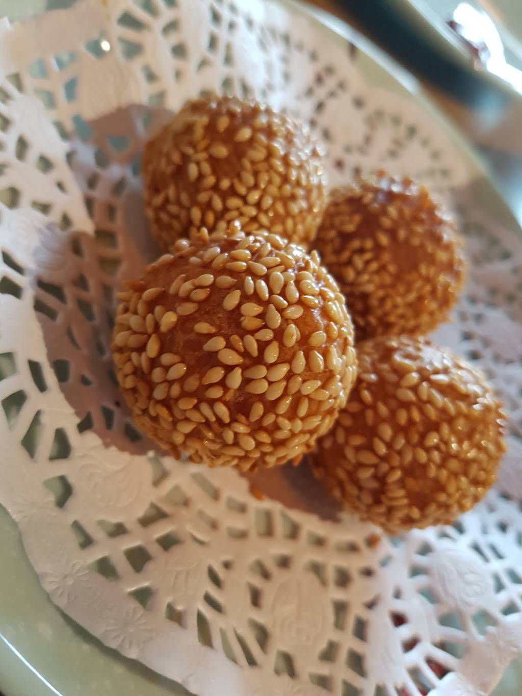 Dumpling? Dumpling! | restaurant | 261 Centrepointe Dr, Nepean, ON K2G 6E8, Canada | 6132253888 OR +1 613-225-3888