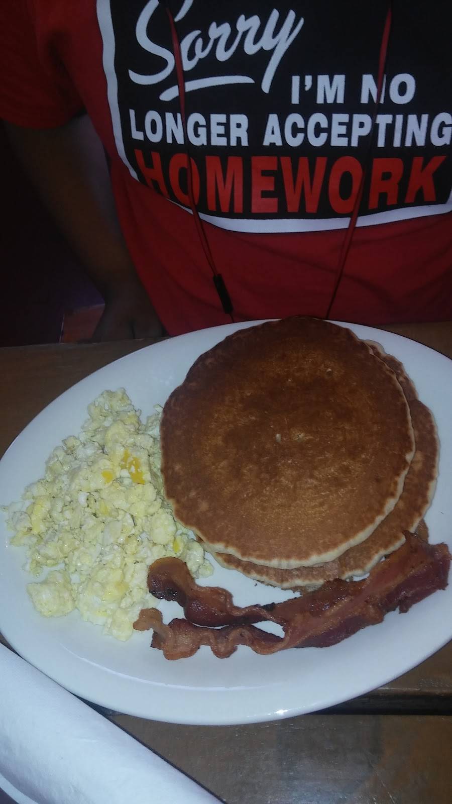 El Jacalito Restaurant | restaurant | 146 N Ww White Rd, San Antonio, TX 78219, USA | 2103339817 OR +1 210-333-9817