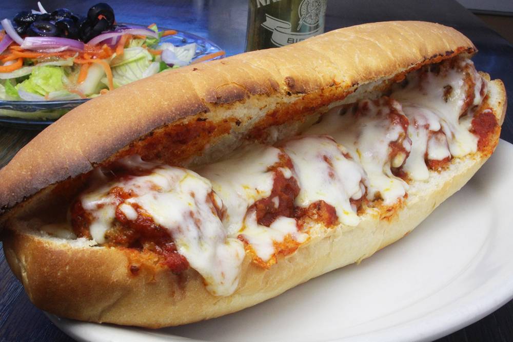 Napoli Restaurant & Pizzeria | restaurant | 1633 Bay St, Springfield, MA 01109, USA | 4137833986 OR +1 413-783-3986