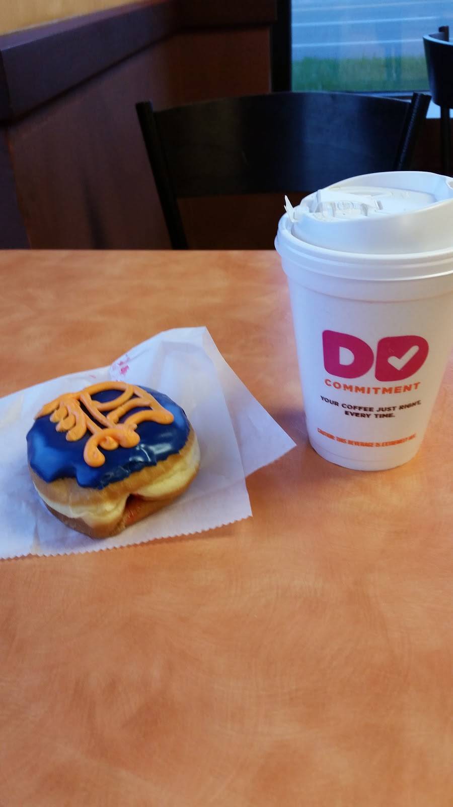 Dunkin | bakery | 4005 Dix Hwy, Lincoln Park, MI 48146, USA | 3135880497 OR +1 313-588-0497