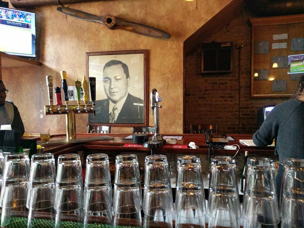 Dugans | restaurant | 128 S Halsted St, Chicago, IL 60661, USA | 3124217191 OR +1 312-421-7191