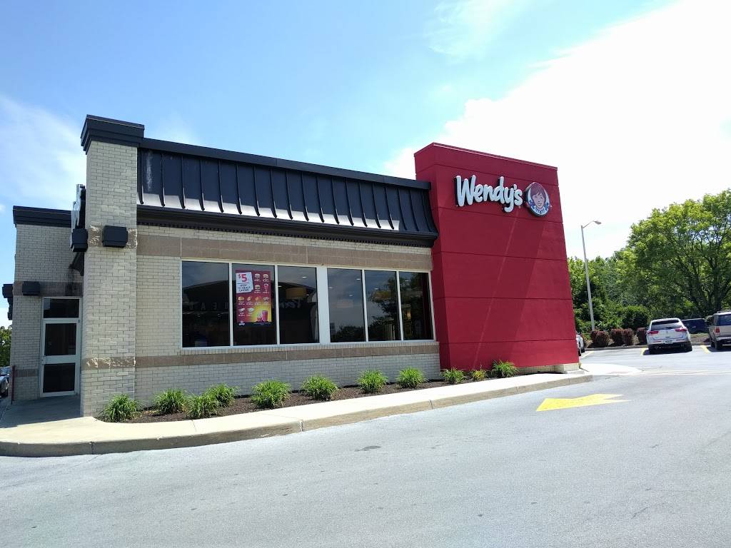 Wendys | restaurant | 17786 Garland Groh Blvd, Hagerstown, MD 21740, USA | 3017974818 OR +1 301-797-4818