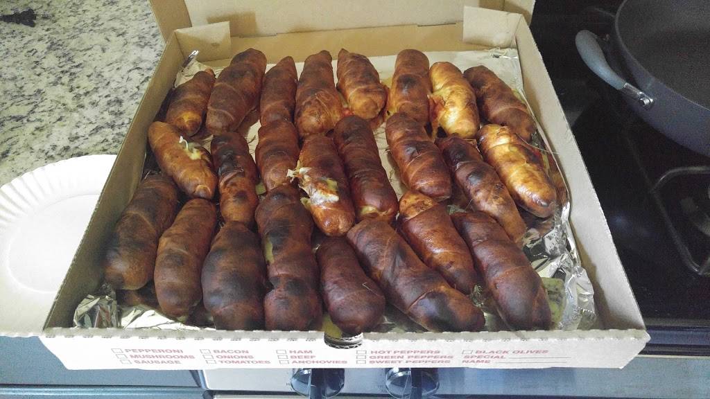 Olive Oils Pizzeria | restaurant | 552 Interstate Hwy 30 #301, Garland, TX 75043, USA | 9722269777 OR +1 972-226-9777