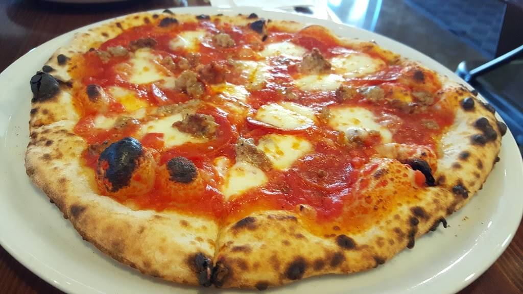 Fabrica Pizza | restaurant | 142 S Meridian Ave, Tampa, FL 33602, USA | 8136050764 OR +1 813-605-0764