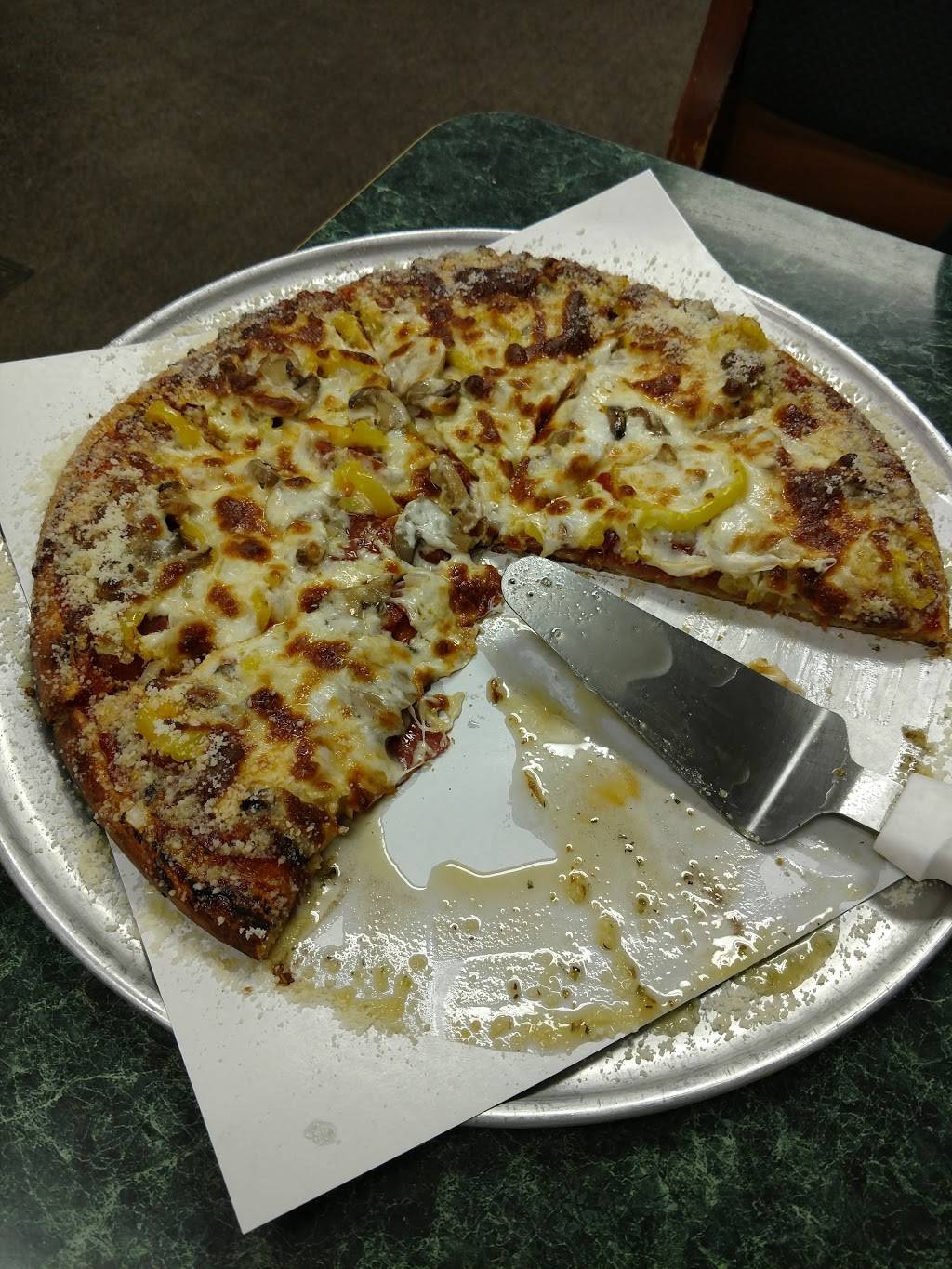 Pizza in Paris | restaurant | 21970 Northland Dr, Paris, MI 49338, USA | 2315271424 OR +1 231-527-1424