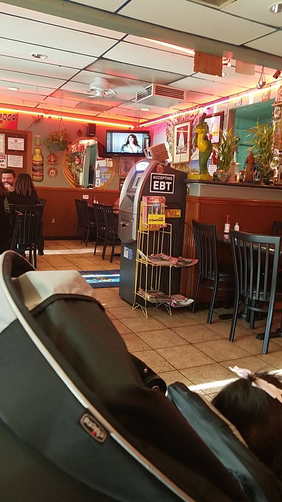 El Carbonero | restaurant | 803 Main Street, Santa Ana, CA 92701, USA | 7145426653 OR +1 714-542-6653