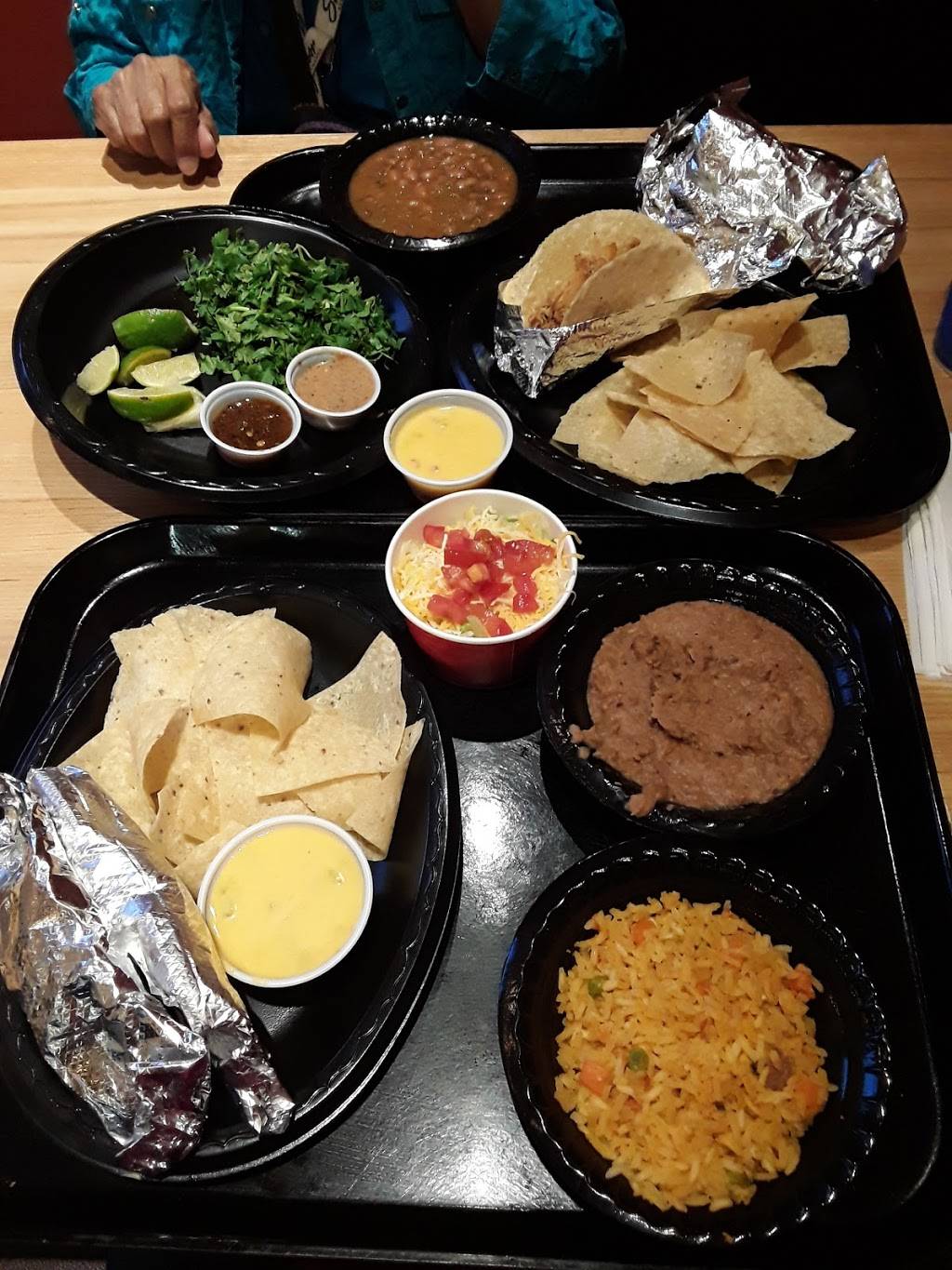 Taco Cabana | restaurant | 3801 7 Bar Loop Rd NW, Albuquerque, NM 87114, USA | 5058985346 OR +1 505-898-5346
