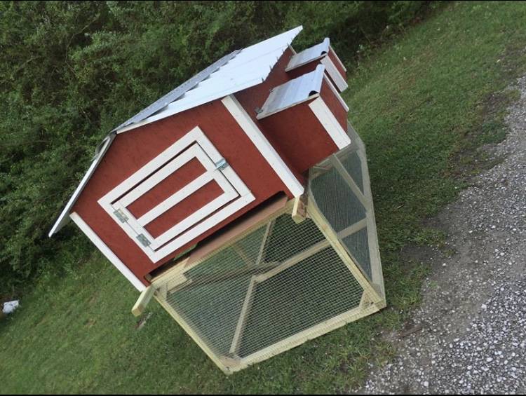 Red Barn Chicken Coop Tractors | restaurant | 932 Monteagle Falls Rd, Monteagle, TN 37356, USA | 9314093193 OR +1 931-409-3193