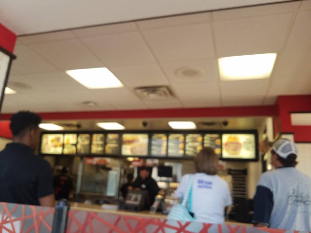 Arbys | restaurant | 2079 Shadeland Ave, Indianapolis, IN 46219, USA | 3173576595 OR +1 317-357-6595