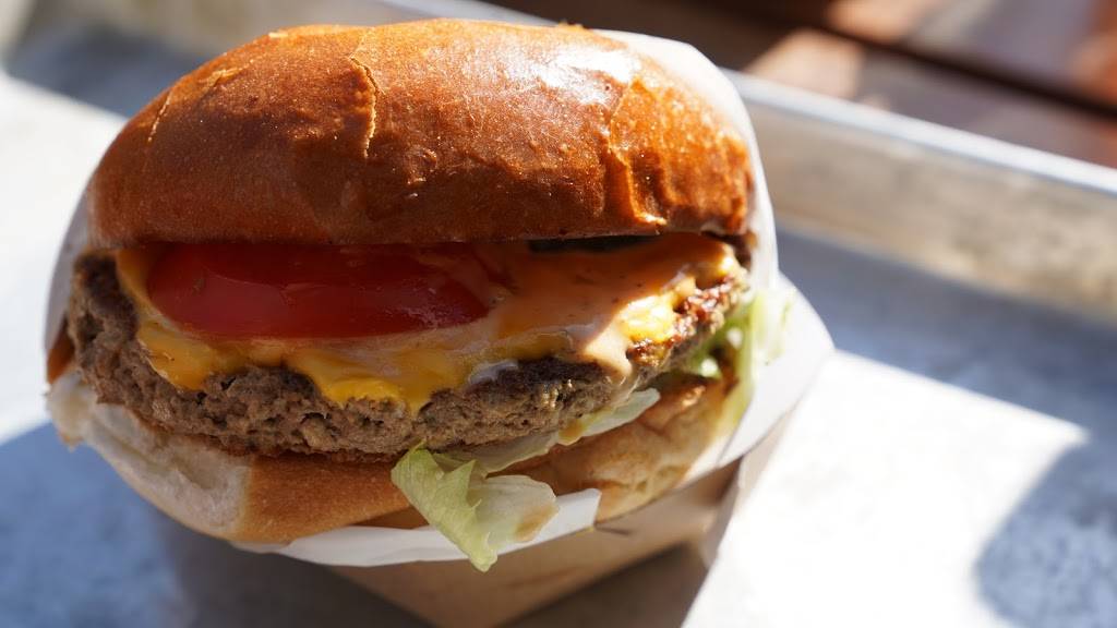 Gotts Roadside | restaurant | One Ferry Building, #6, San Francisco, CA 94111, USA | 4153183423 OR +1 415-318-3423