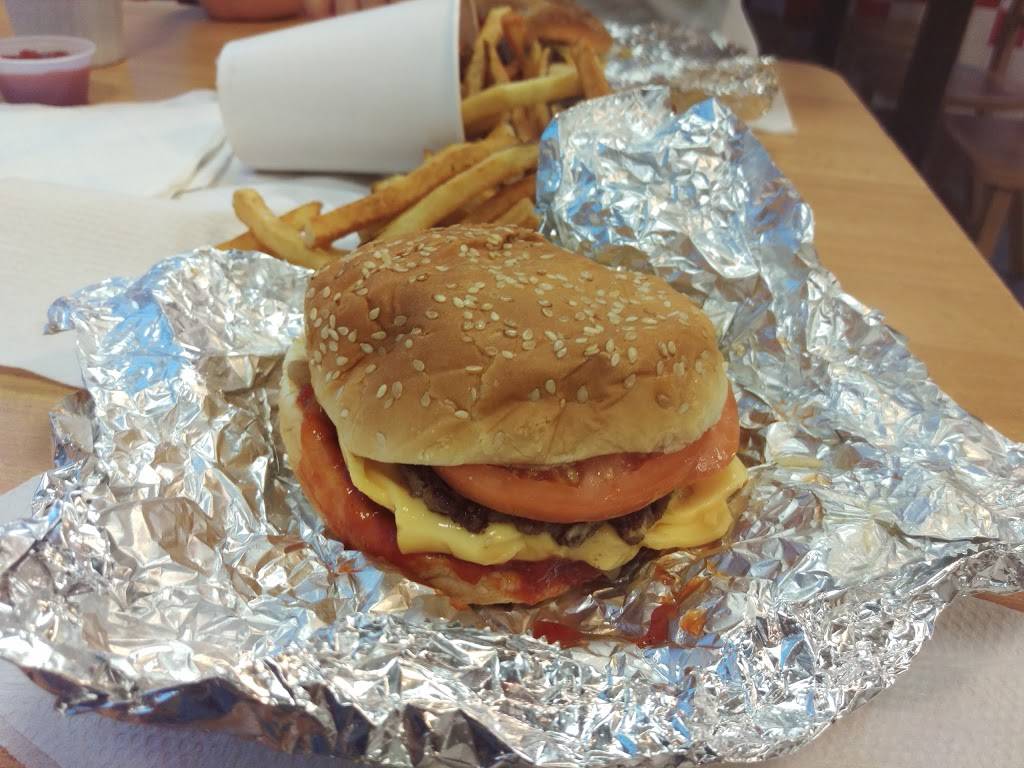 Five Guys | meal takeaway | 898 Saxon Blvd, Orange City, FL 32763, USA | 3868517851 OR +1 386-851-7851