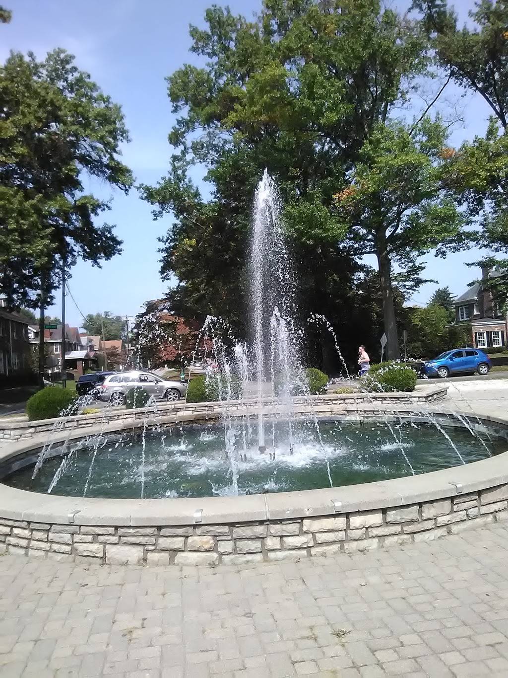 Long John Silvers | restaurant | 5644 US-60, Huntington, WV 25705, USA | 3047364831 OR +1 304-736-4831