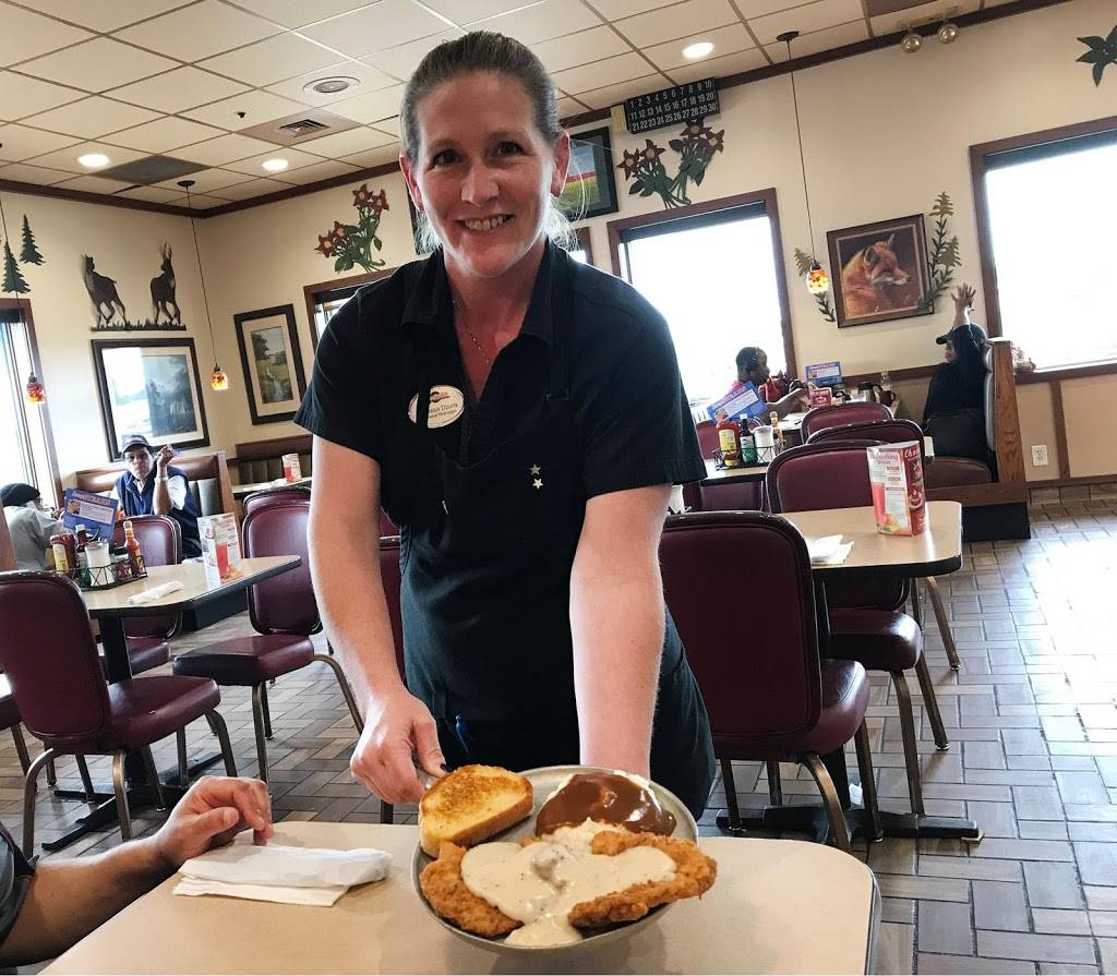 Iron Skillet Restaurant | restaurant | 14000 W, IN-28, Gaston, IN 47342, USA | 7653583326 OR +1 765-358-3326