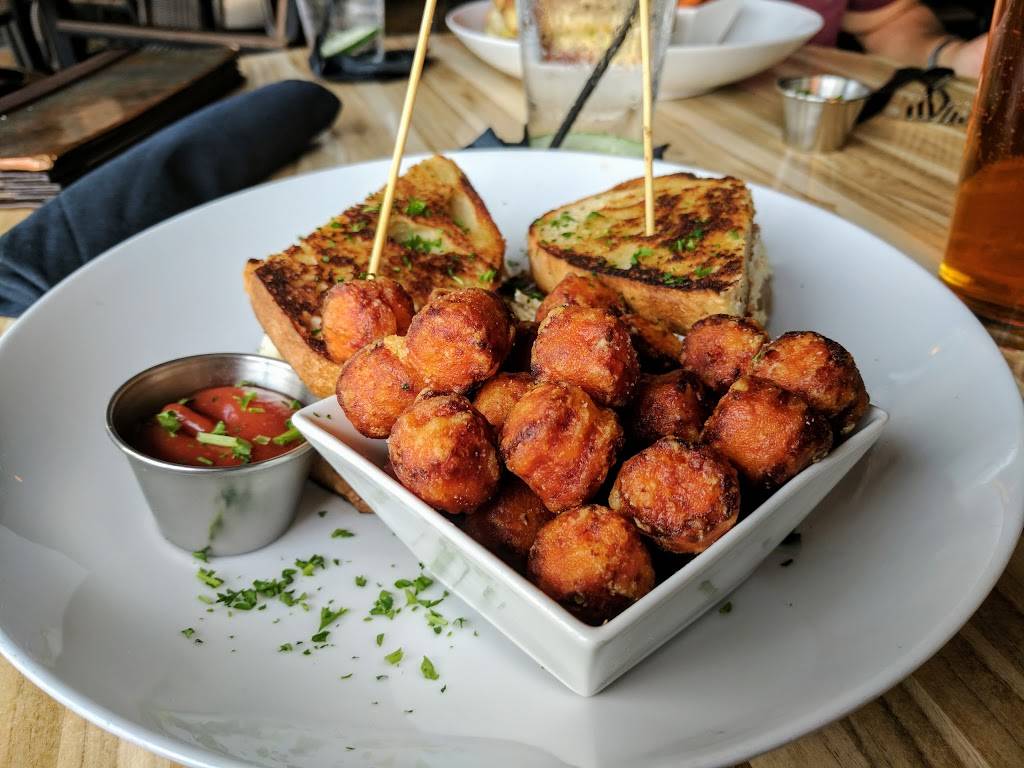 RusTeak | restaurant | 2625 Edgewater Dr, Orlando, FL 32804, USA | 4075401100 OR +1 407-540-1100