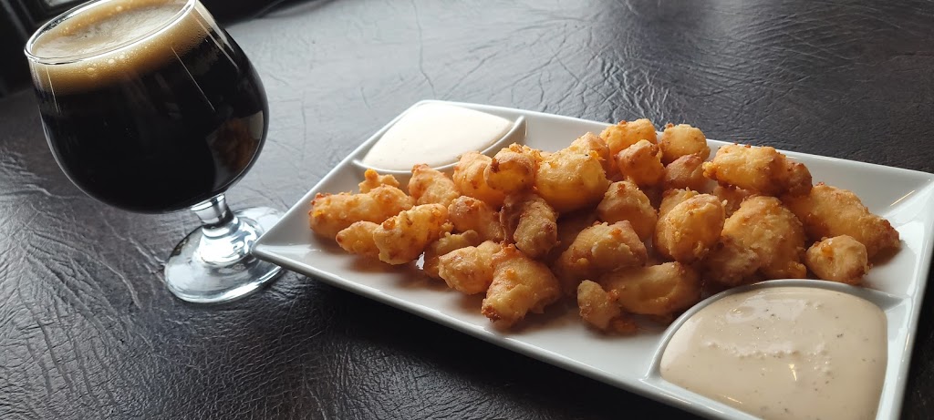 The Bar Next Door | restaurant | 4506 Lake Cir, Windsor, WI 53598, USA | 6088420807 OR +1 608-842-0807