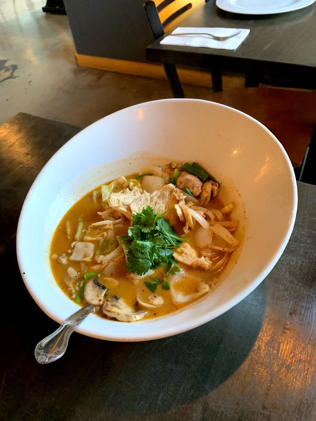 Gin Thai Brasserie | restaurant | 3176 NW 185th Ave, Portland, OR 97229, USA | 5037474895 OR +1 503-747-4895