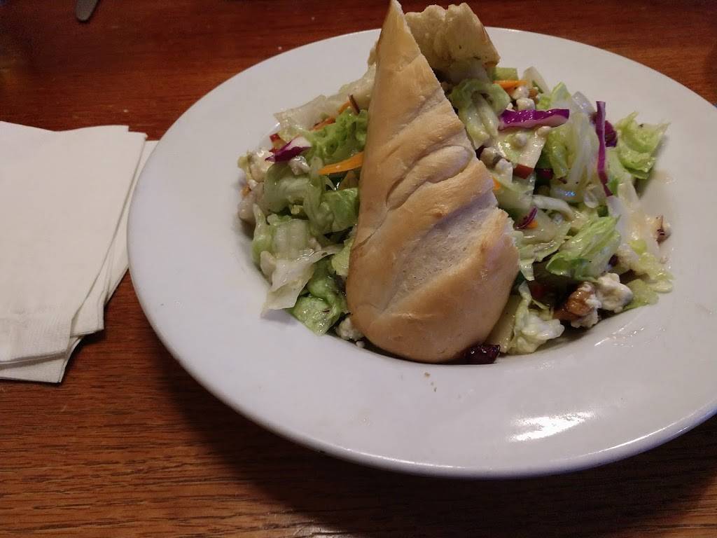 Mullens Bar & Grill | restaurant | 3080 Warrenville Rd, Lisle, IL 60532, USA | 6305050240 OR +1 630-505-0240