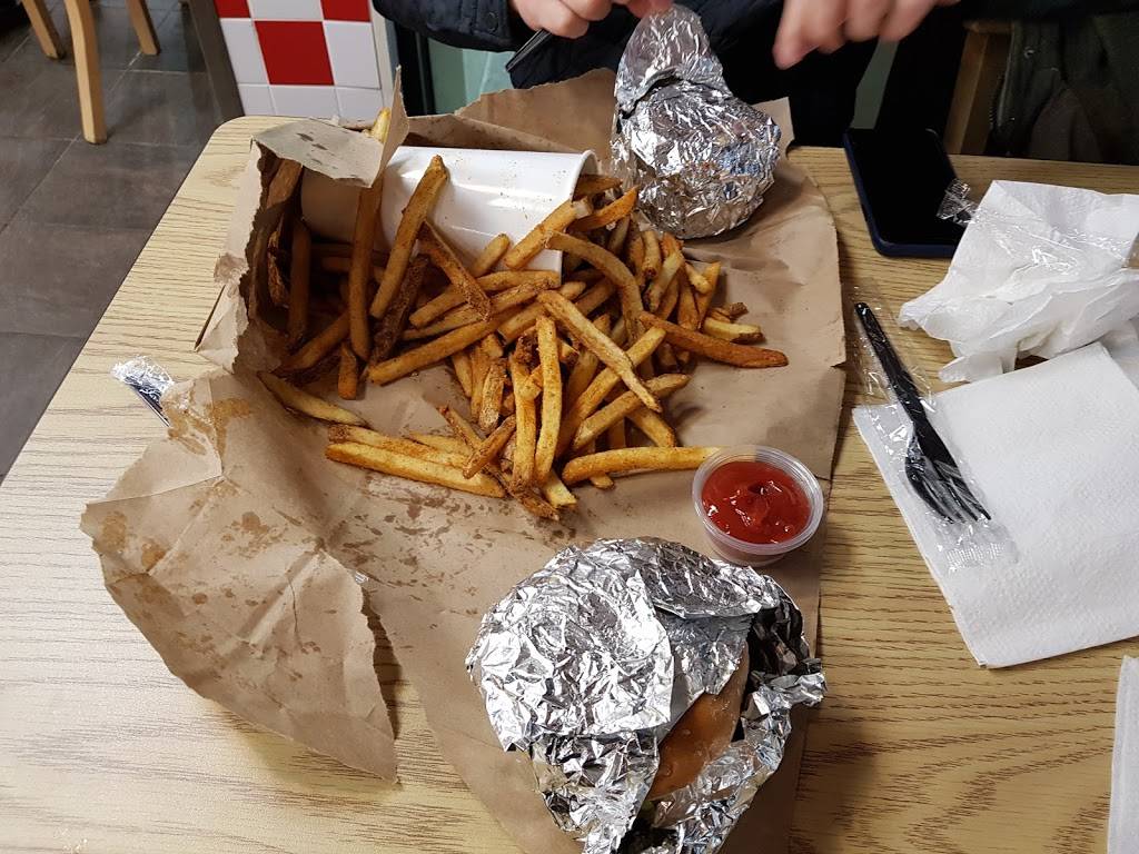 Five Guys | meal takeaway | 301 Cochituate Rd, Framingham, MA 01701, USA | 5088797500 OR +1 508-879-7500